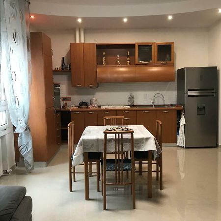 B&B Appartamento Anna Bologna Buitenkant foto